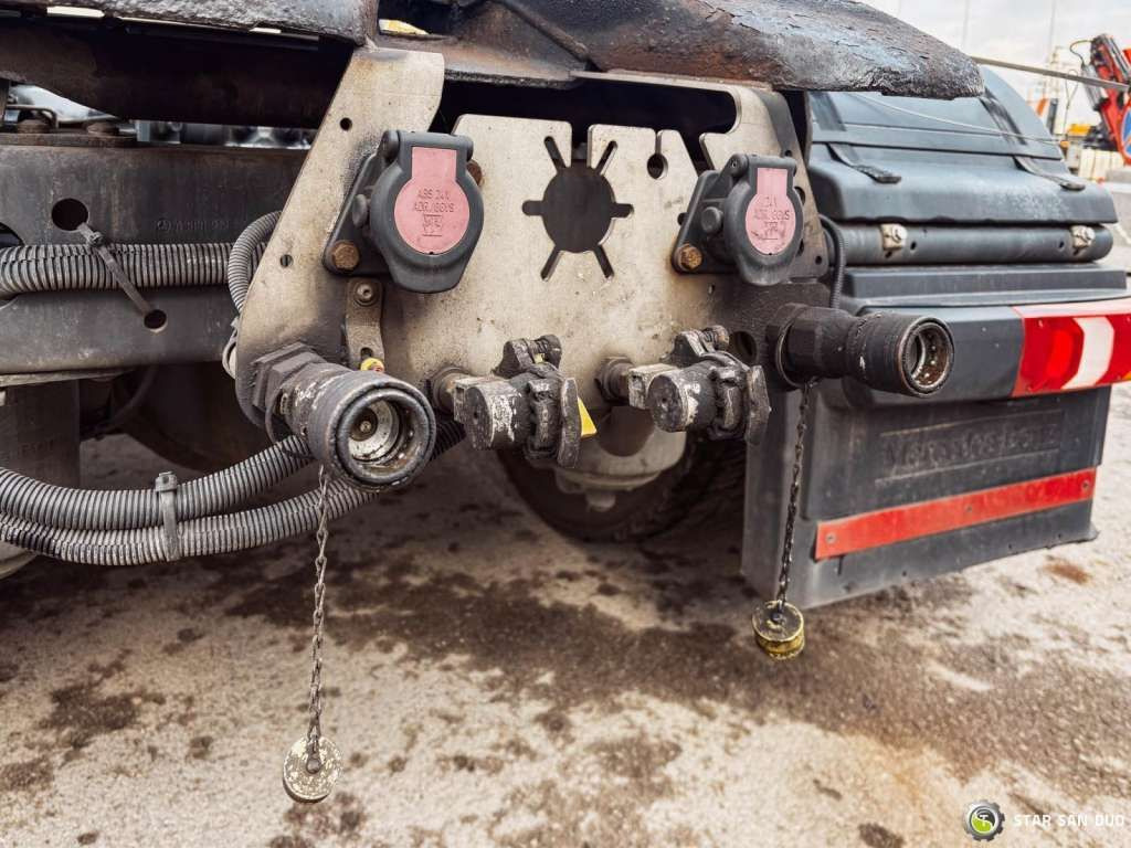 Sattelzugmaschine Mercedes-Benz  ACTROS 1843 4x2 EURO 6 Hydraulic LOHR: das Bild 17