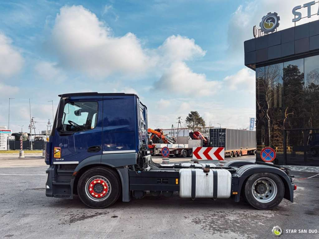 Sattelzugmaschine Mercedes-Benz  ACTROS 1843 4x2 EURO 6 Hydraulic LOHR: das Bild 7
