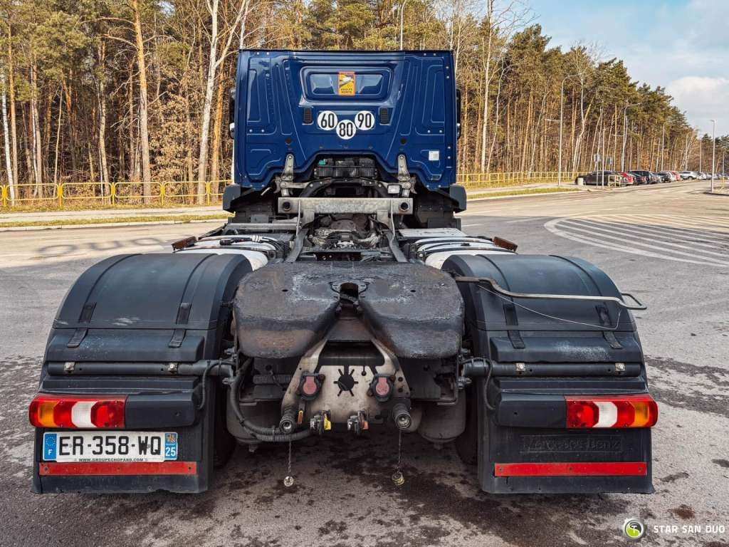 Mercedes-Benz ACTROS 1843 4x2 EURO 6 Hydraulic LOHR - Sattelzugmaschine: das Bild 5 Mercedes-Benz ACTROS 1843 4x2 EURO 6 Hydraulic LOHR - Sattelzugmaschine: das Bild 5