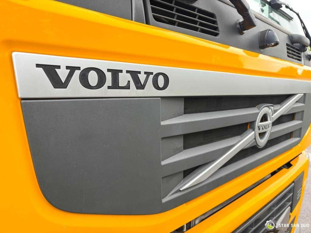 Sattelzugmaschine Volvo  FM 460 6x4x4 HMF 3220 Crane HDS: das Bild 22