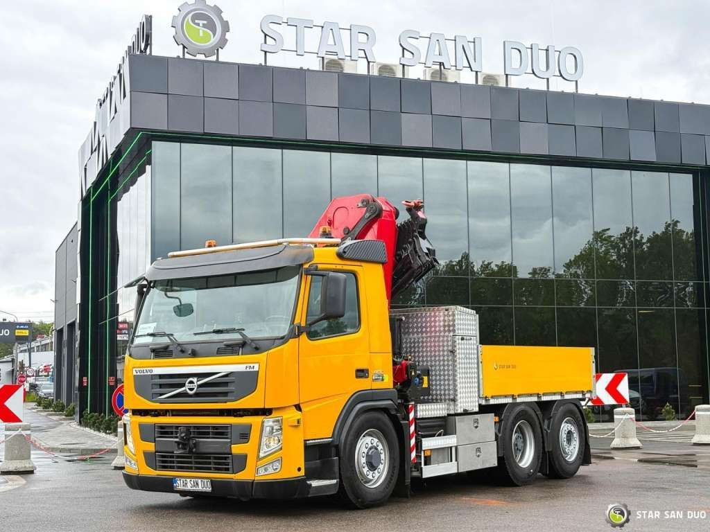 Sattelzugmaschine Volvo  FM 460 6x4x4 HMF 3220 Crane HDS: das Bild 8