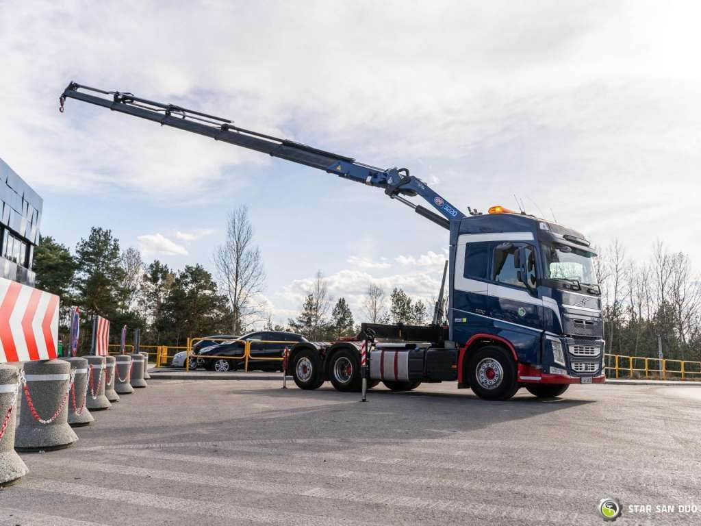 Volvo FH 500 6x2 HMF 3220-K5 HDS Crane Euro 6 - Autokran: das Bild 3 Volvo FH 500 6x2 HMF 3220-K5 HDS Crane Euro 6 - Autokran: das Bild 3
