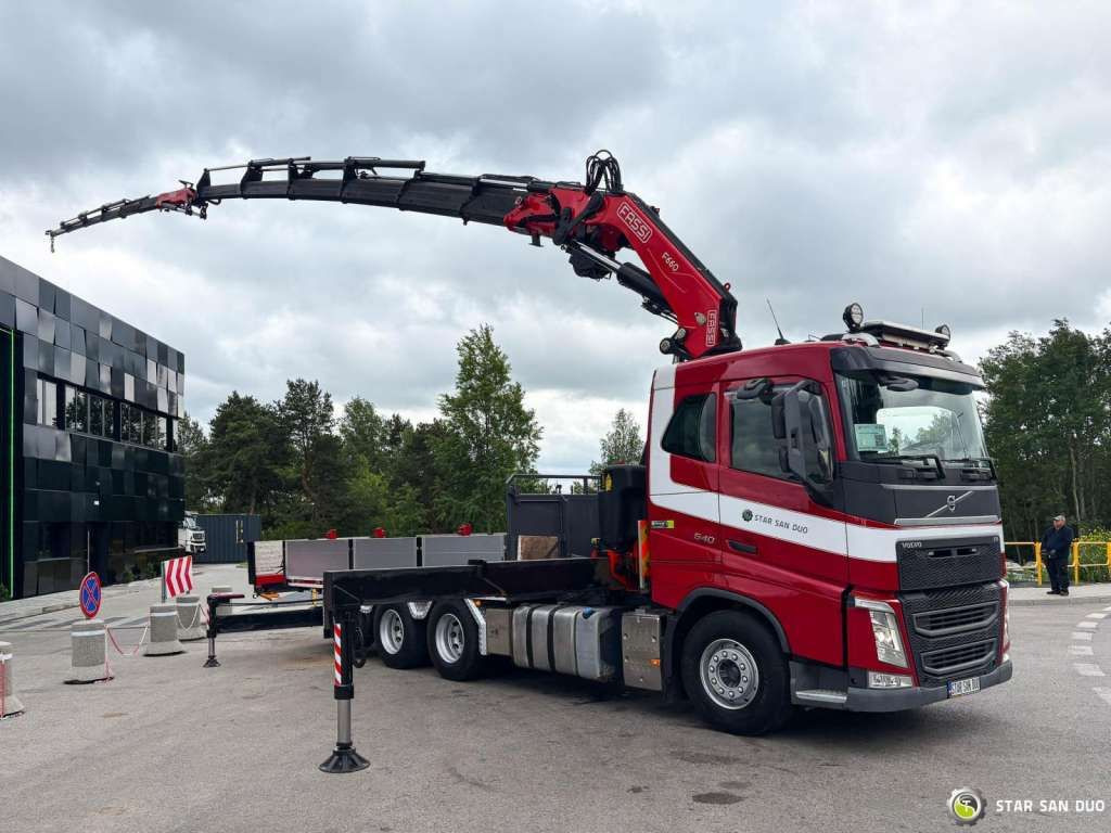 Volvo FH 540 8x4 FASSI F 660 HDS Fly Jib Winch - Autokran: das Bild 2 Volvo FH 540 8x4 FASSI F 660 HDS Fly Jib Winch - Autokran: das Bild 2