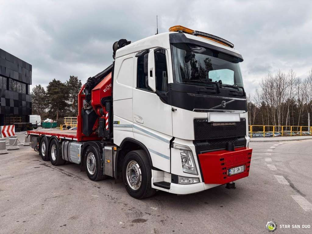 Volvo FH 550 8x2 HMF 8520 FLY JIB Winch Crane Euro 6 - Autokran: das Bild 5 Volvo FH 550 8x2 HMF 8520 FLY JIB Winch Crane Euro 6 - Autokran: das Bild 5