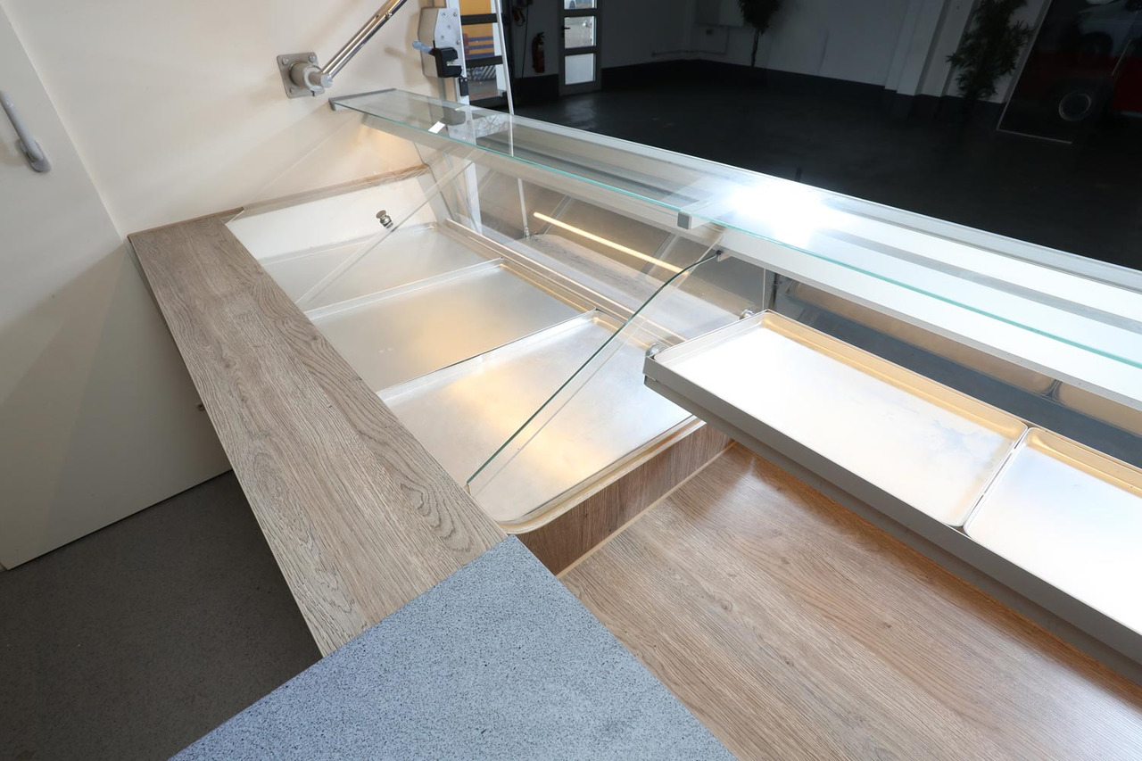 Tourenmobil BORCO HÖHNS - Verkaufsfahrzeug: das Bild 2 Tourenmobil BORCO HÖHNS - Verkaufsfahrzeug: das Bild 2