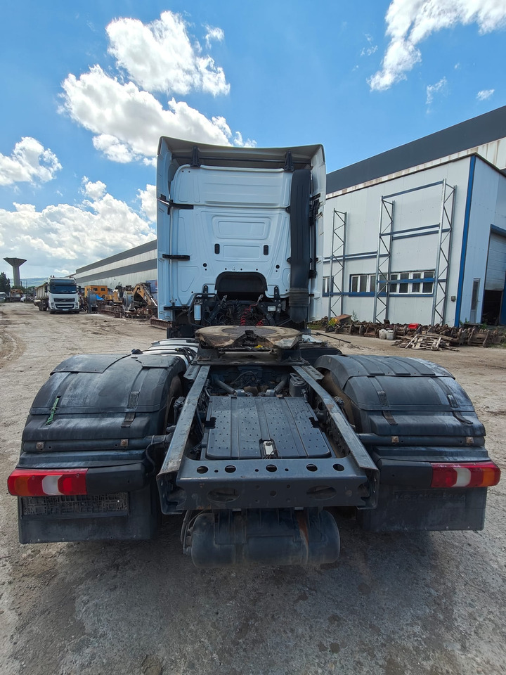 Sattelzugmaschine MERCEDES BENZ ACTROS: das Bild 17