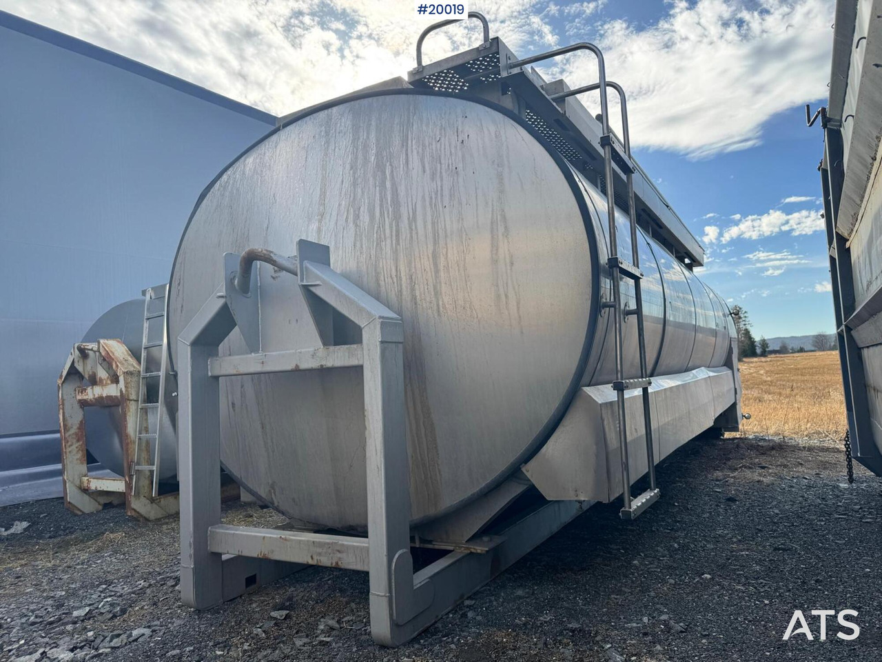 Tank på krokramme - Anbauteil für LKW: das Bild 4 Tank på krokramme - Anbauteil für LKW: das Bild 4