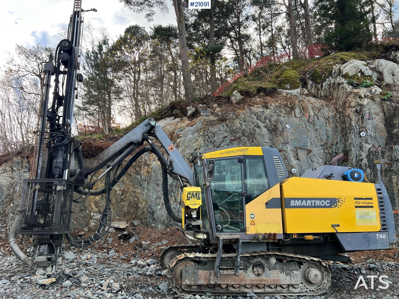 Atlas Copco Smartroc T40-11 borerigg m/2540 hammer,CME sliper og gps - Bohrgerät: das Bild 2 Atlas Copco Smartroc T40-11 borerigg m/2540 hammer,CME sliper og gps - Bohrgerät: das Bild 2
