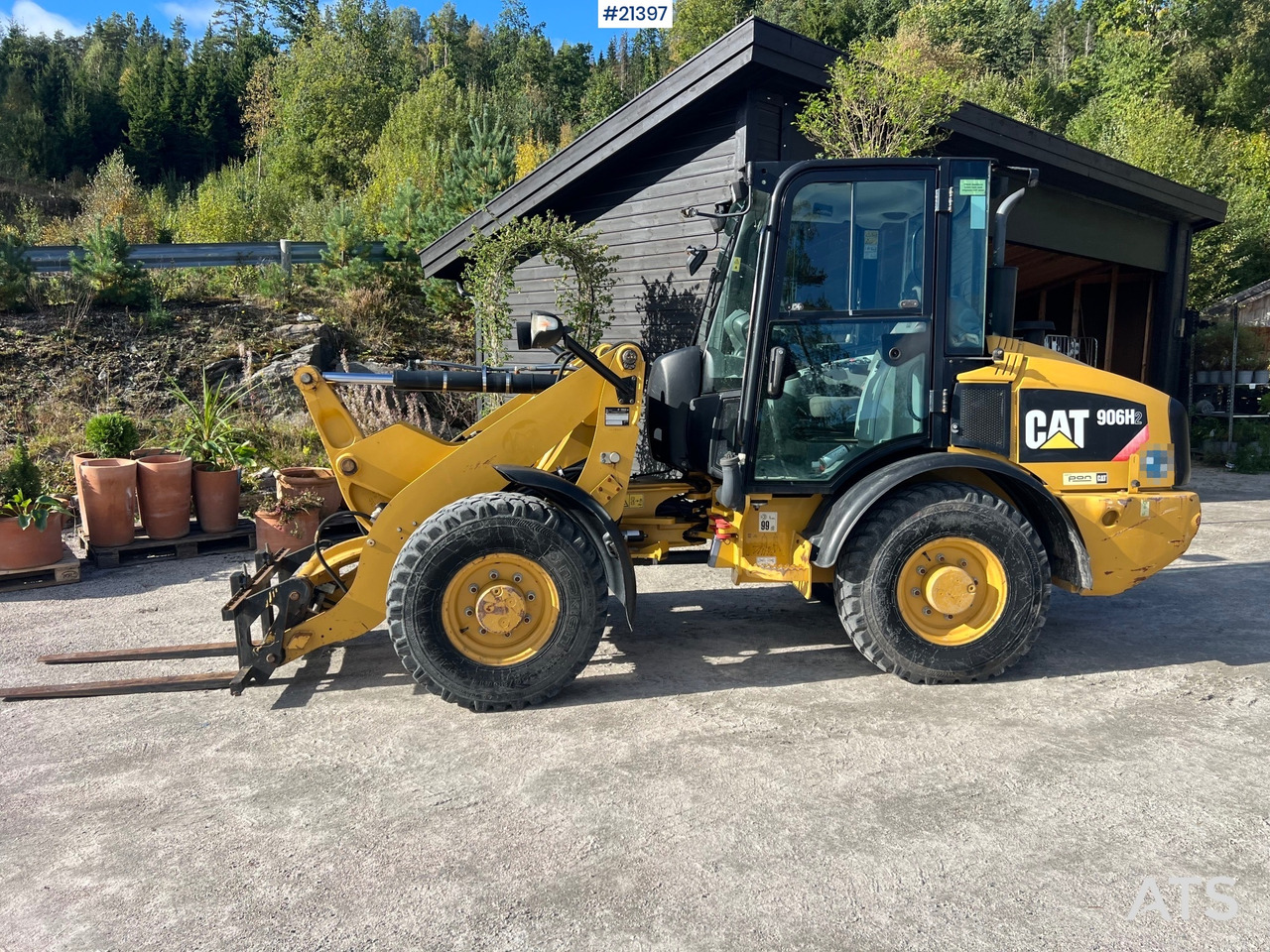 CAT 906H2 - Radlader: das Bild 3 CAT 906H2 - Radlader: das Bild 3