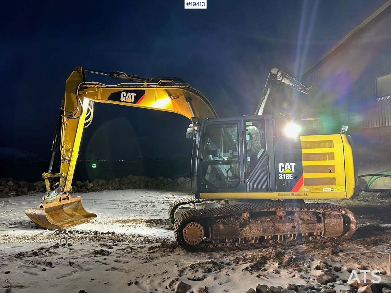 Caterpillar 318EL - Bagger: das Bild 2 Caterpillar 318EL - Bagger: das Bild 2