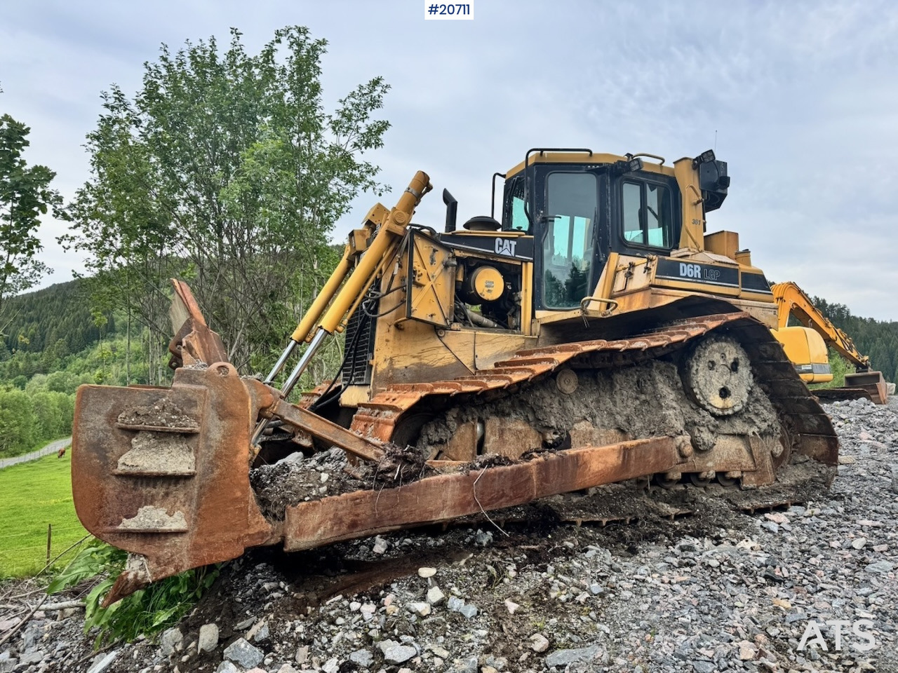 Caterpillar D6R LGP - Bulldozer: das Bild 2 Caterpillar D6R LGP - Bulldozer: das Bild 2