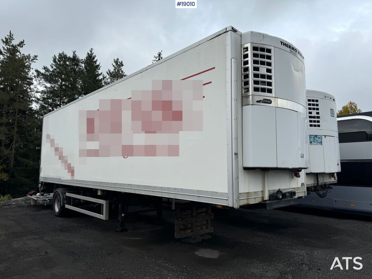 HMF skapsemi - Kühlkoffer Auflieger: das Bild 1 HMF skapsemi - Kühlkoffer Auflieger: das Bild 1