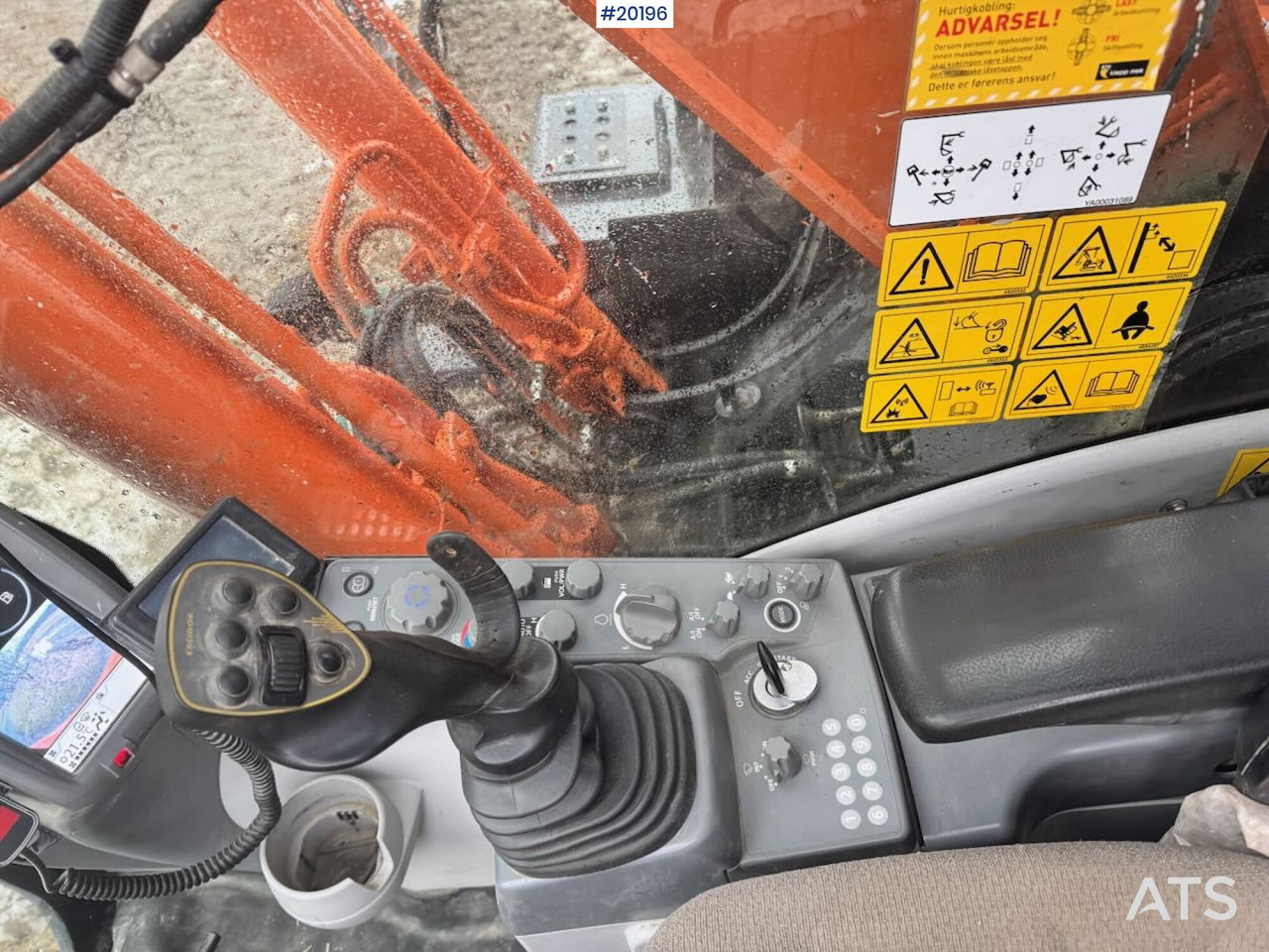 Bagger Hitachi ZX190 LC-6: das Bild 38