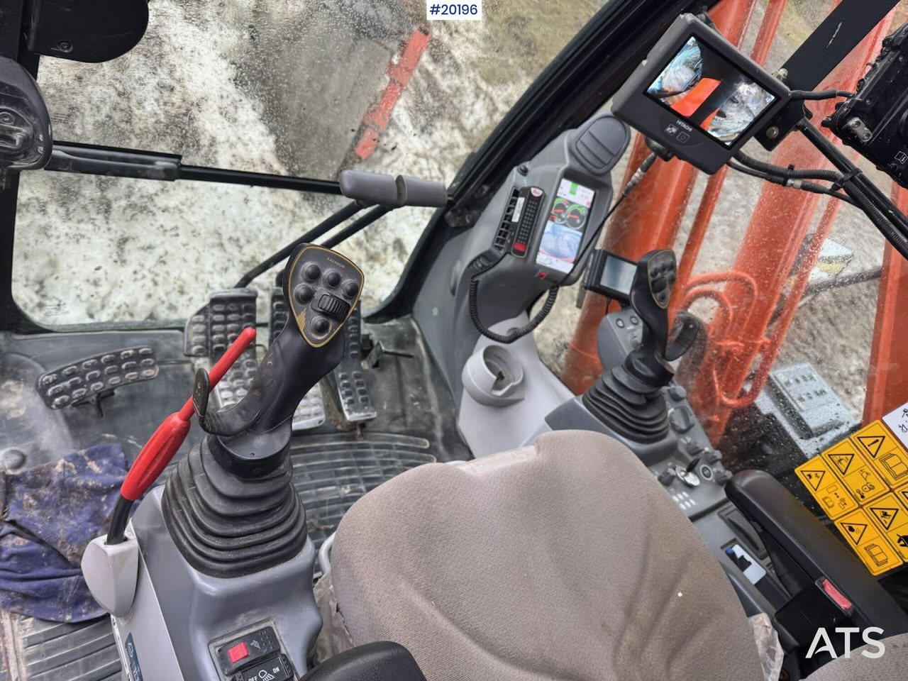 Bagger Hitachi ZX190 LC-6: das Bild 40