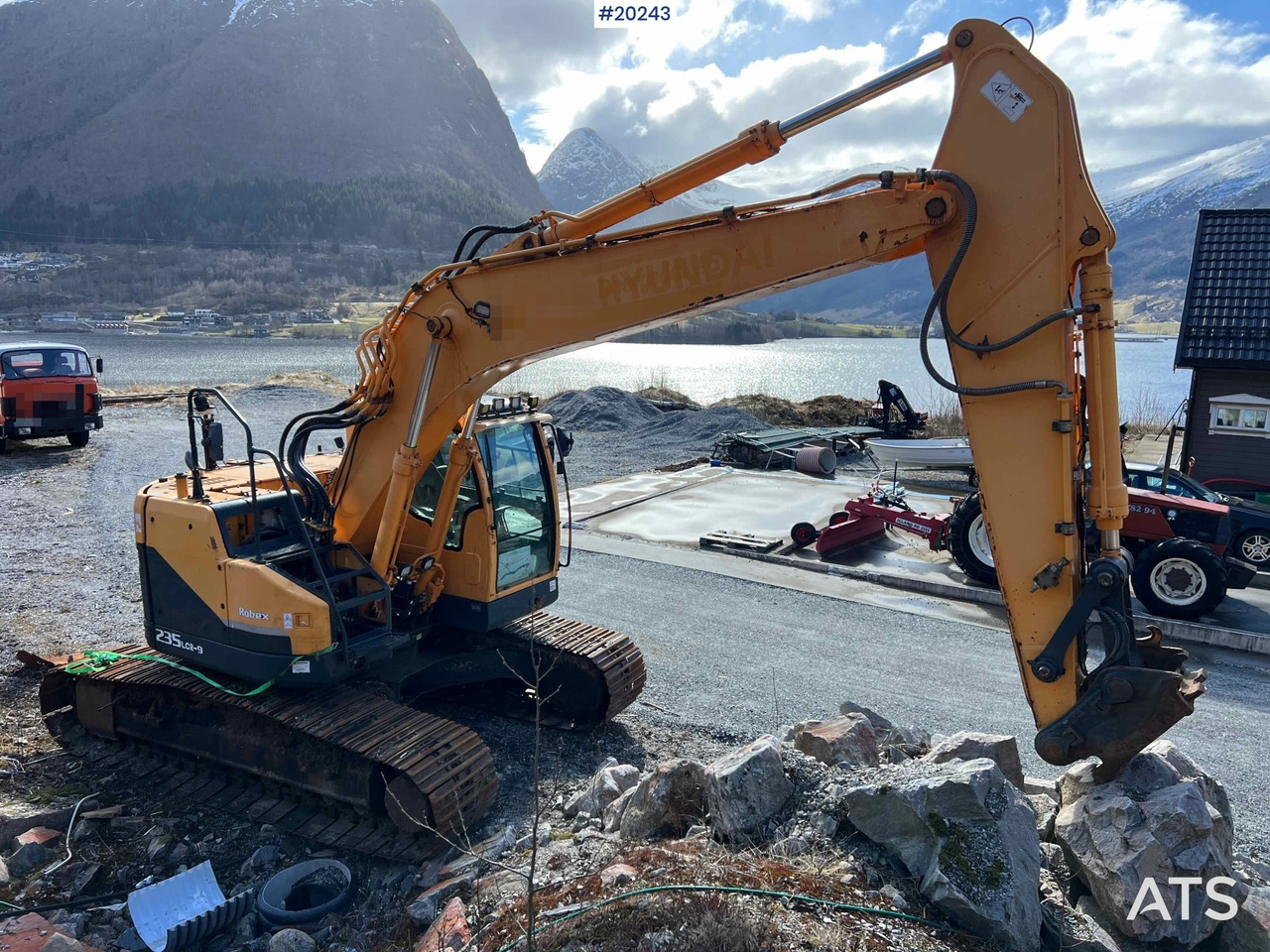 Hyundai Robex 235LCR-9 - Bagger: das Bild 1 Hyundai Robex 235LCR-9 - Bagger: das Bild 1
