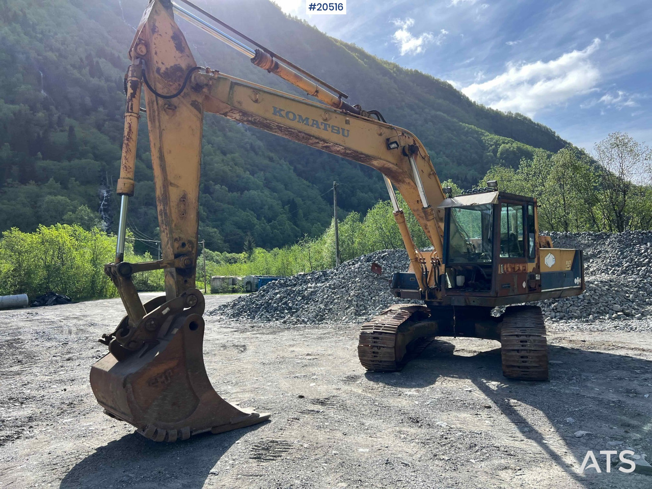Komatsu PC200-3 - Bagger: das Bild 3 Komatsu PC200-3 - Bagger: das Bild 3