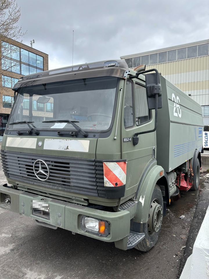 Mercedes 1824 - Kehrmaschine: das Bild 2 Mercedes 1824 - Kehrmaschine: das Bild 2