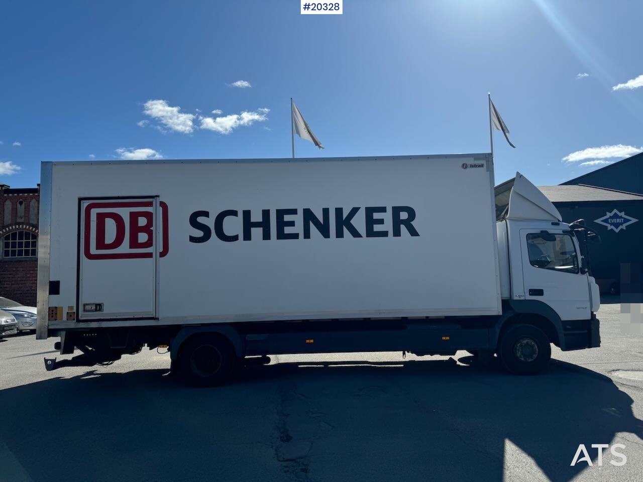 Mercedes Atego 1524 - Koffer LKW: das Bild 3 Mercedes Atego 1524 - Koffer LKW: das Bild 3