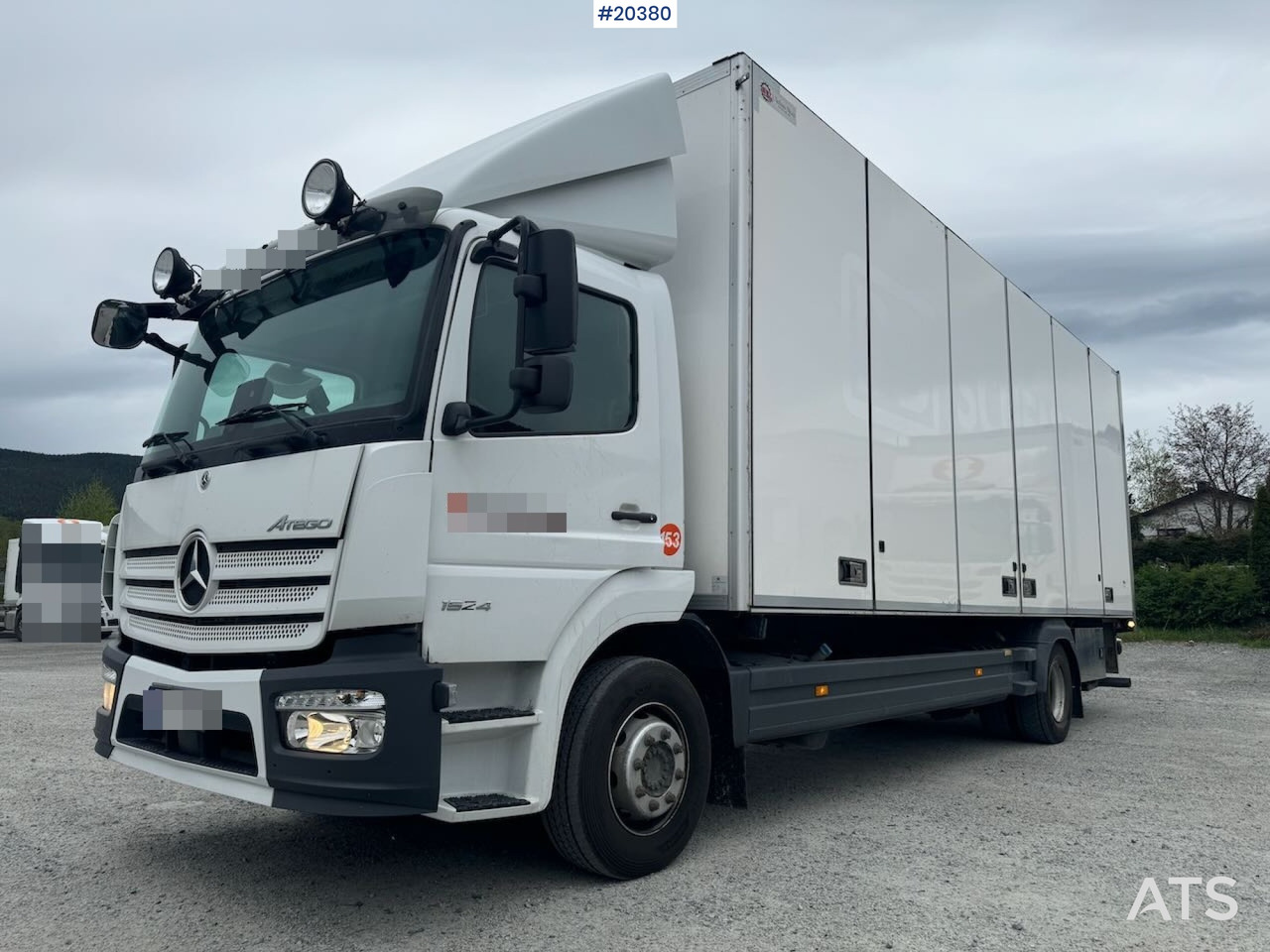 Mercedes Atego 1524 - Koffer LKW: das Bild 1 Mercedes Atego 1524 - Koffer LKW: das Bild 1