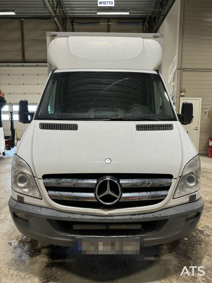 Mercedes Sprinter - Koffer LKW: das Bild 2 Mercedes Sprinter - Koffer LKW: das Bild 2