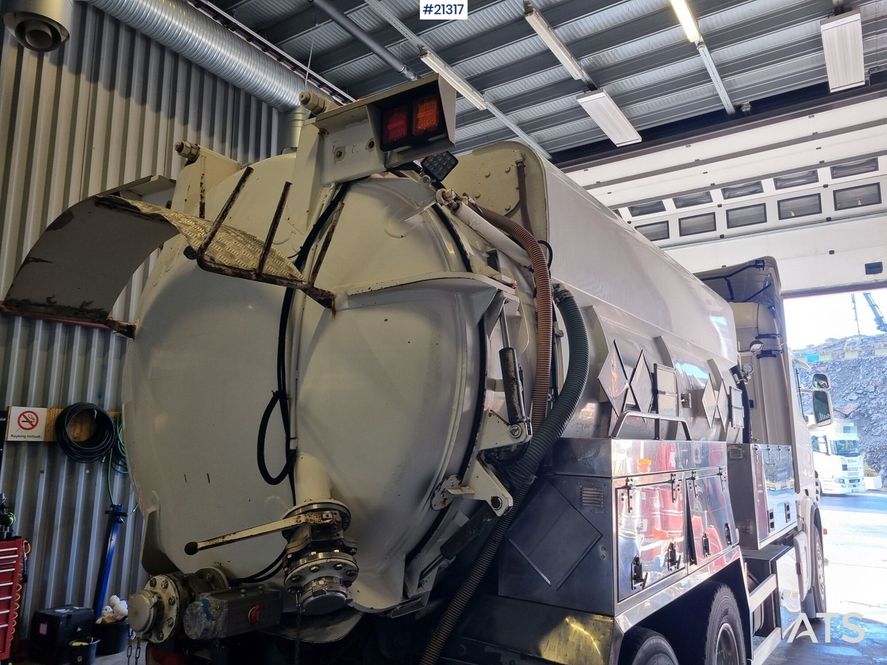 Tankwagen Scania G480: das Bild 26