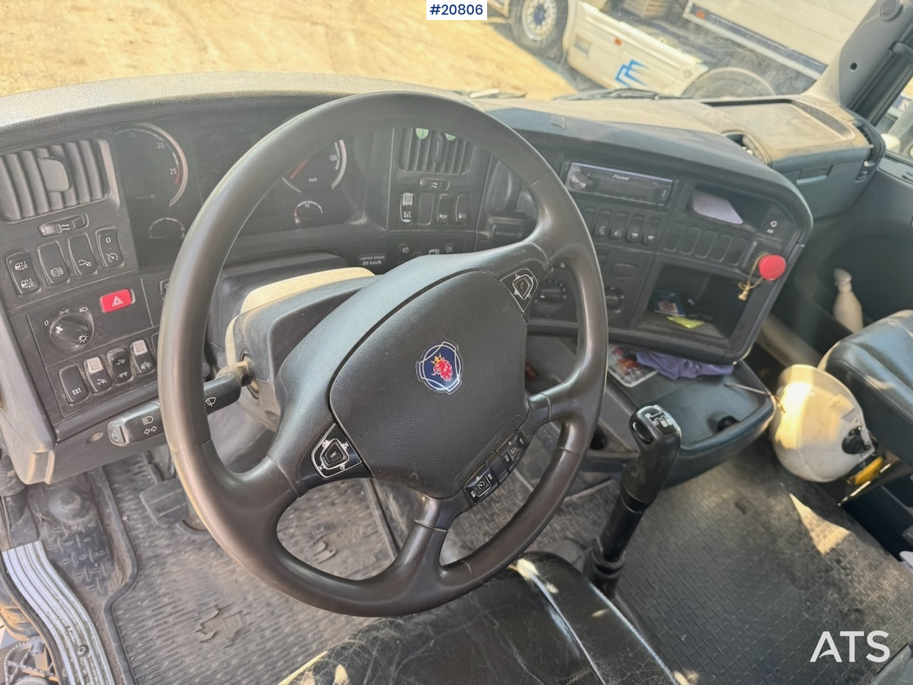 Abrollkipper Scania R480: das Bild 37