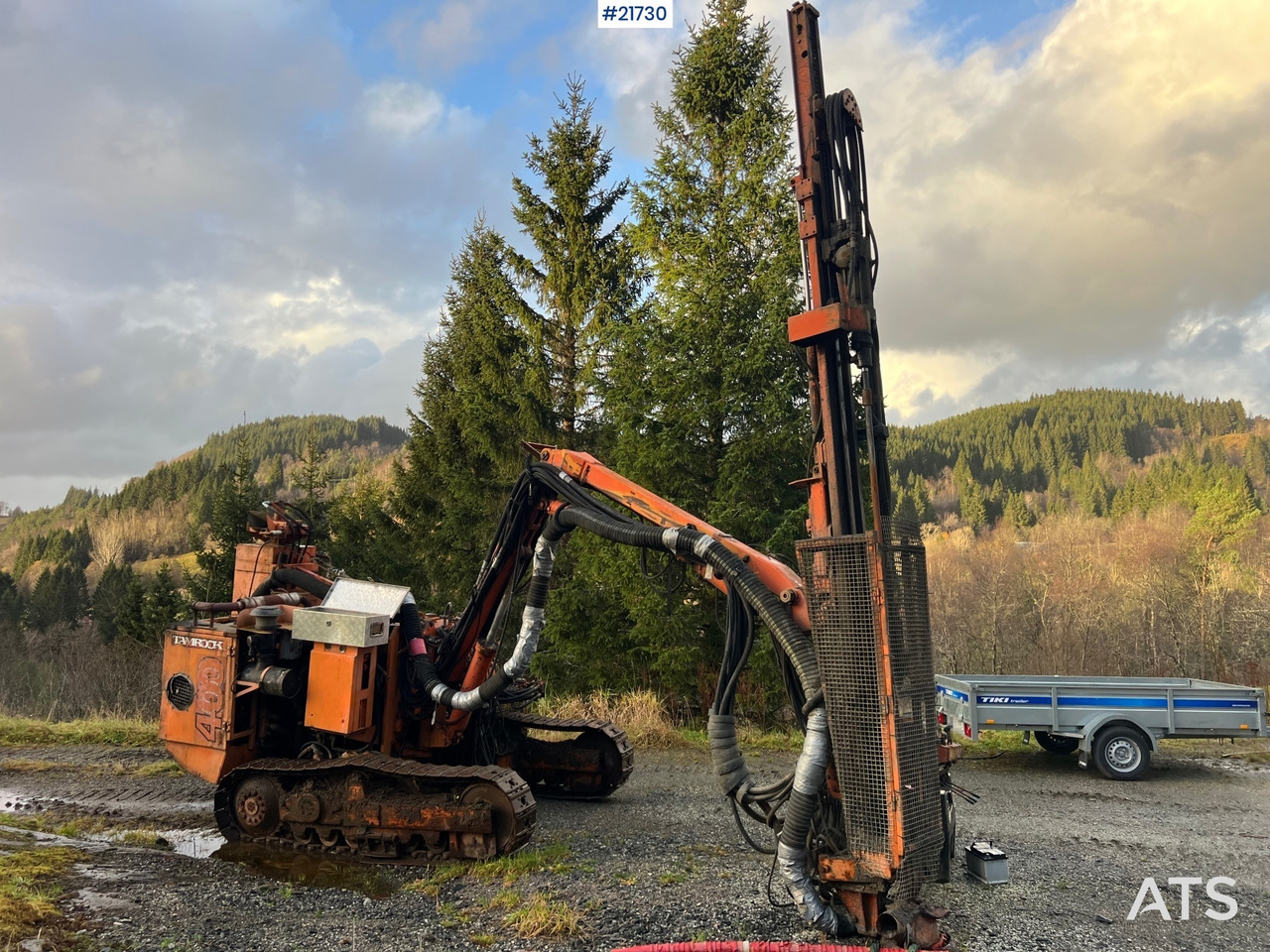 Tamrock DHA400 Borerigg m/ HLR 438L hammer - Bohrgerät: das Bild 1 Tamrock DHA400 Borerigg m/ HLR 438L hammer - Bohrgerät: das Bild 1