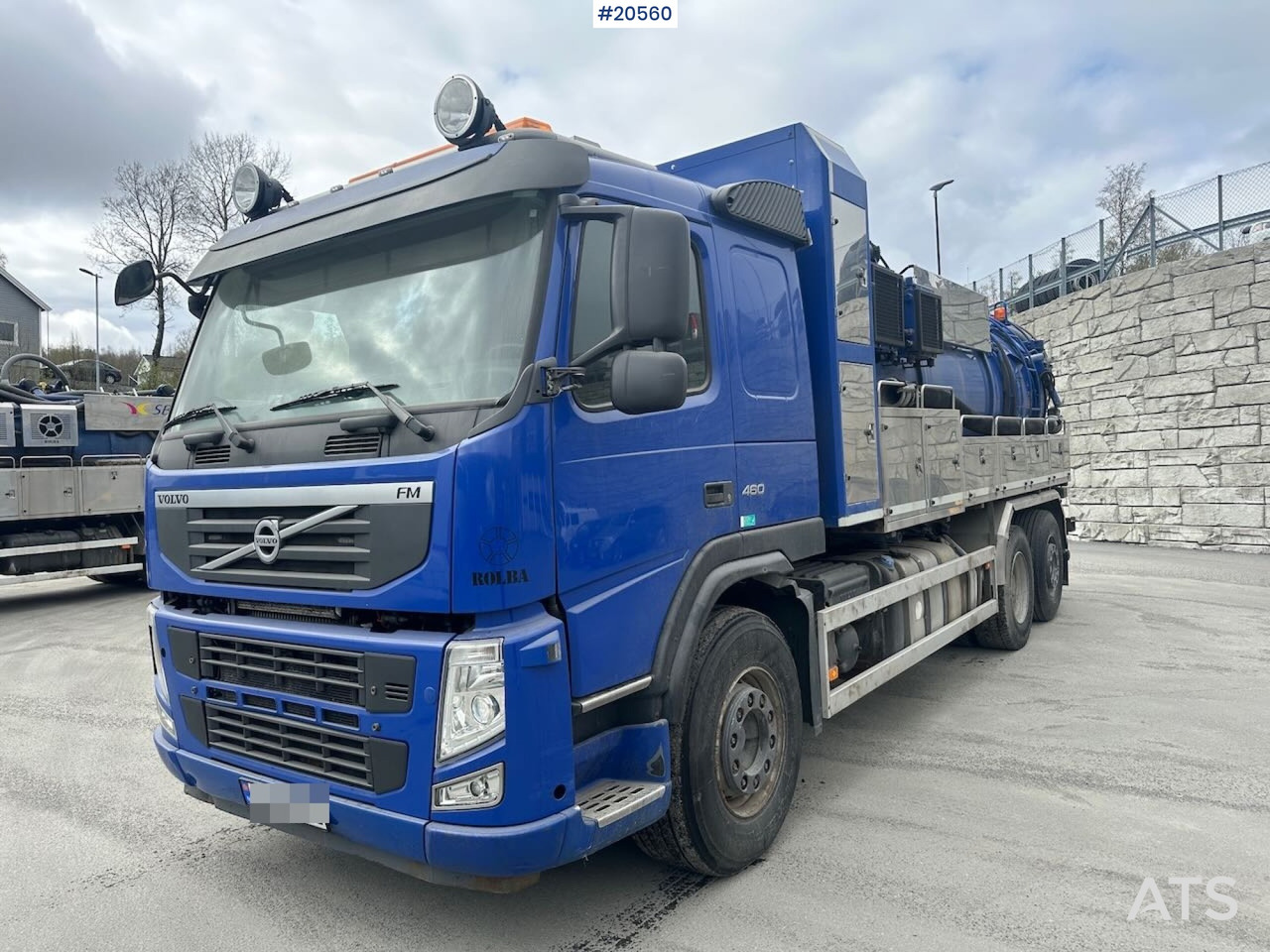 Volvo FM460 - Saug-/ Spülfahrzeug: das Bild 2 Volvo FM460 - Saug-/ Spülfahrzeug: das Bild 2