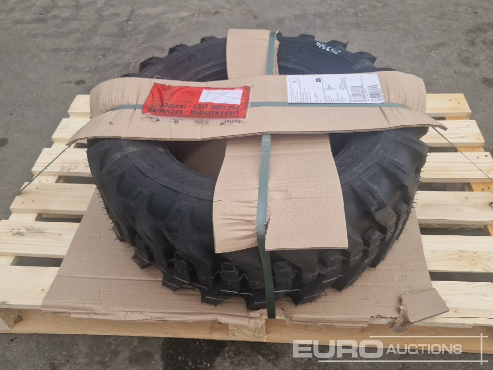 10-16.5 Tyres (2 of) - Reifen: das Bild 2 10-16.5 Tyres (2 of) - Reifen: das Bild 2