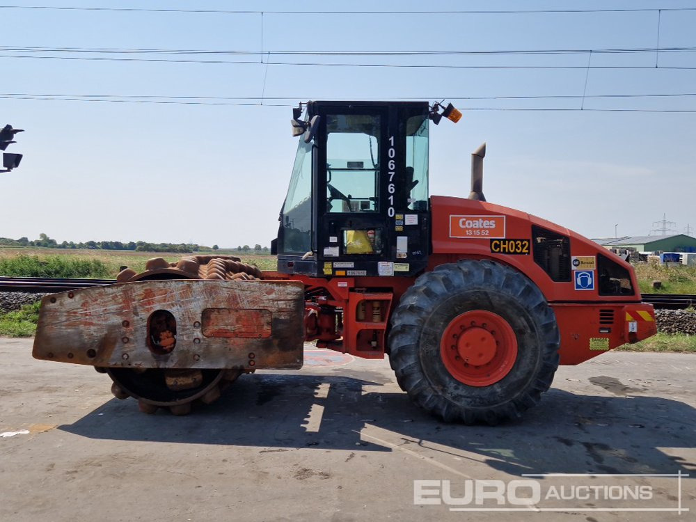 2011 CAT CP74 - Walzen: das Bild 2 2011 CAT CP74 - Walzen: das Bild 2