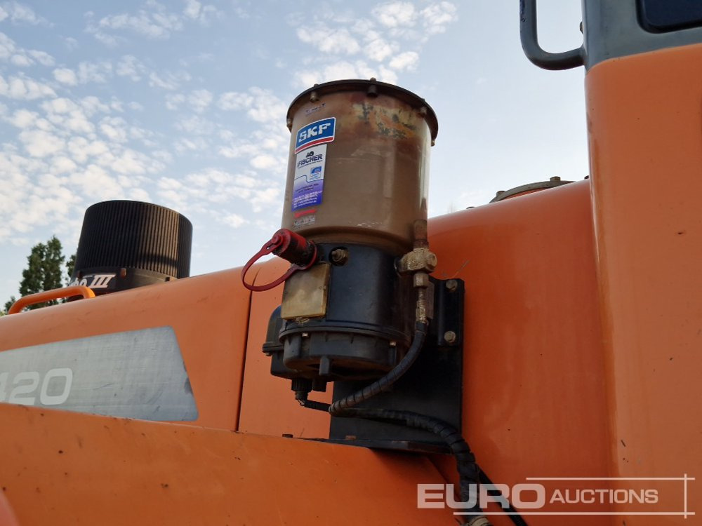 Radlader 2012 Doosan DL420-3: das Bild 27