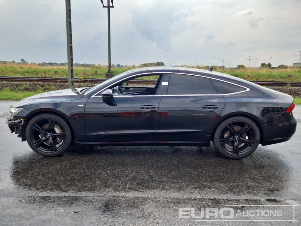 2022 Audi A7 - PKW: das Bild 2 2022 Audi A7 - PKW: das Bild 2