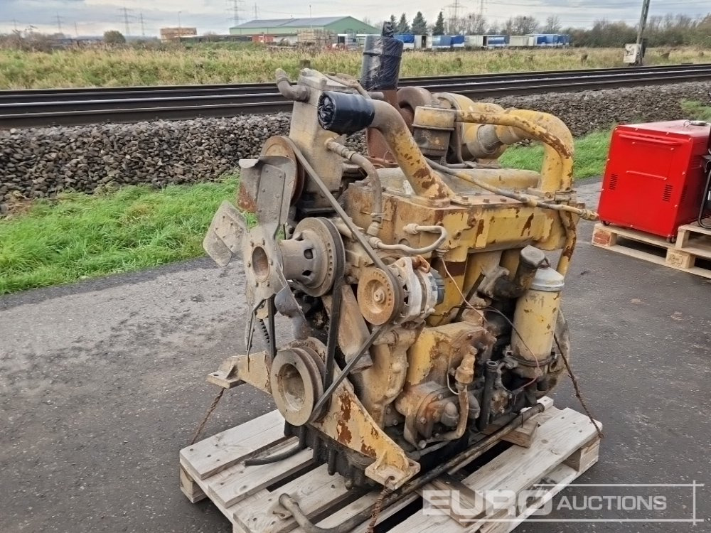4 Cylinder Turbo CAT 3304 Diesel Engine - Motor: das Bild 4 4 Cylinder Turbo CAT 3304 Diesel Engine - Motor: das Bild 4