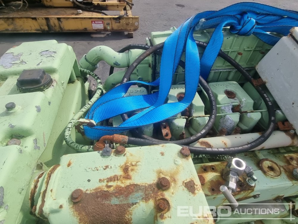 Motor 6 Cylinder Volvo Diesel Engine: das Bild 9