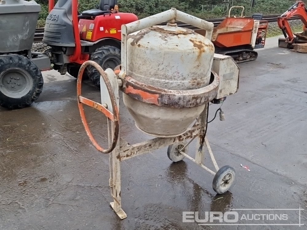 Altrad Electric Cement Mixer - Betonmischer: das Bild 1 Altrad Electric Cement Mixer - Betonmischer: das Bild 1