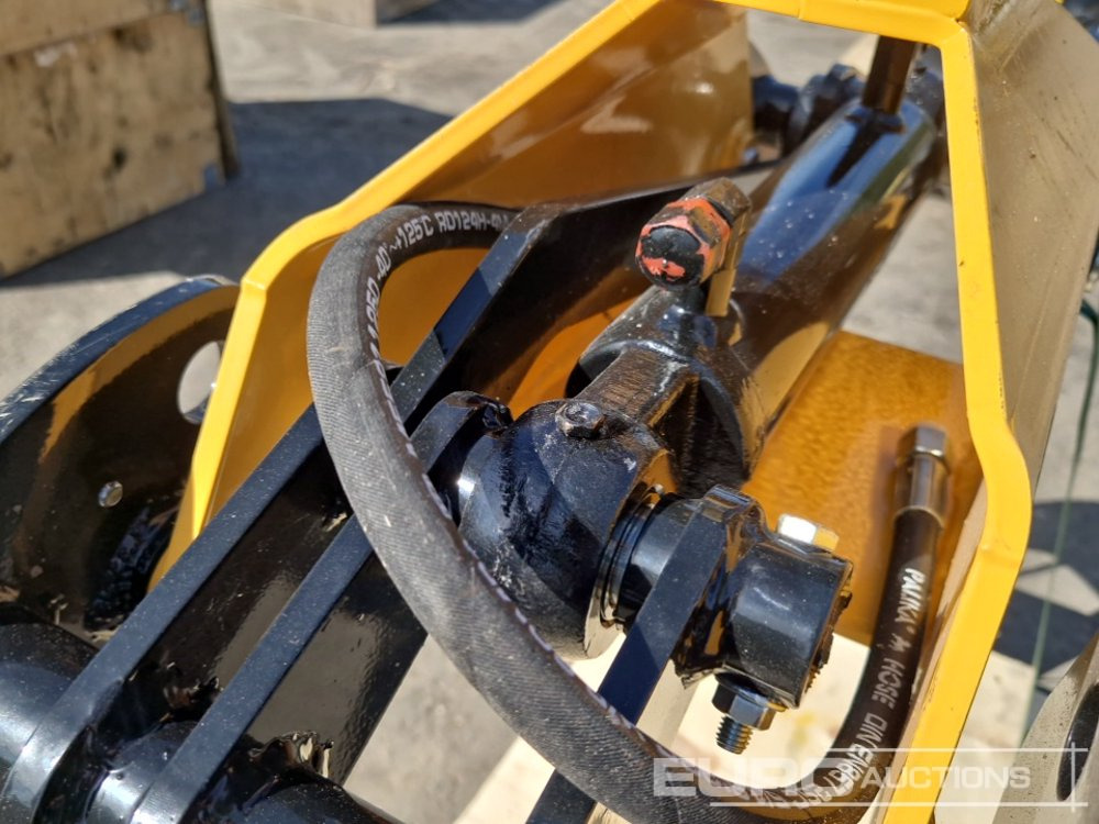 Anbauteil für Bagger Unused Hydraulic Grapple to suit 1 Ton Mini Excavator: das Bild 6