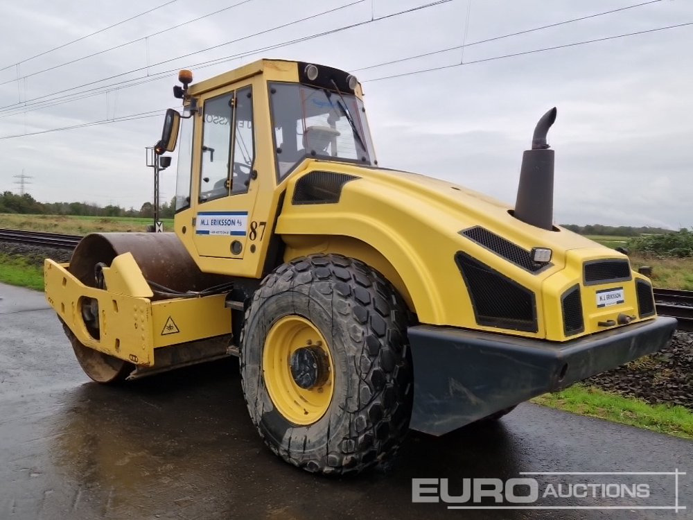 Bomag BW213D-4 - Walzen: das Bild 3 Bomag BW213D-4 - Walzen: das Bild 3