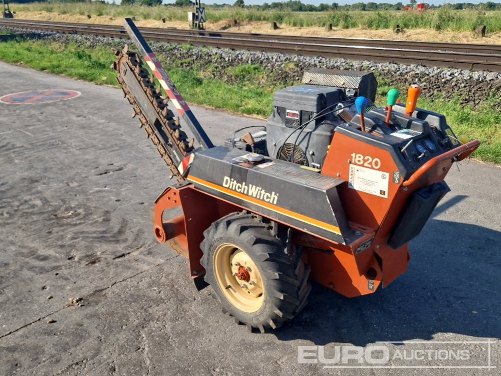 Ditch Witch 1820H - Grabenbagger/ Grabenfräse: das Bild 3 Ditch Witch 1820H - Grabenbagger/ Grabenfräse: das Bild 3