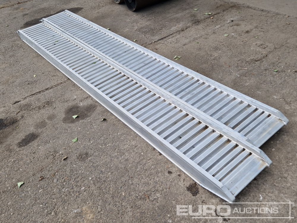2022 3.8 Ton Alloy Loading Ramps - Flurförderzeug: das Bild 4 2022 3.8 Ton Alloy Loading Ramps - Flurförderzeug: das Bild 4