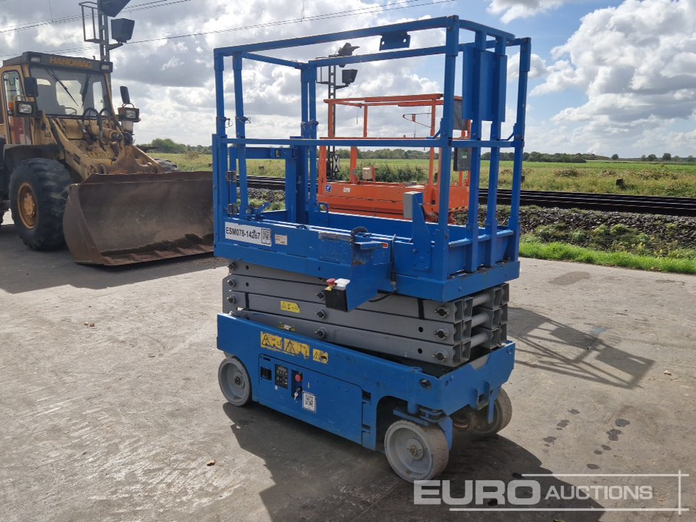 Genie Electric Scissor Lift - Arbeitsbühne: das Bild 3 Genie Electric Scissor Lift - Arbeitsbühne: das Bild 3