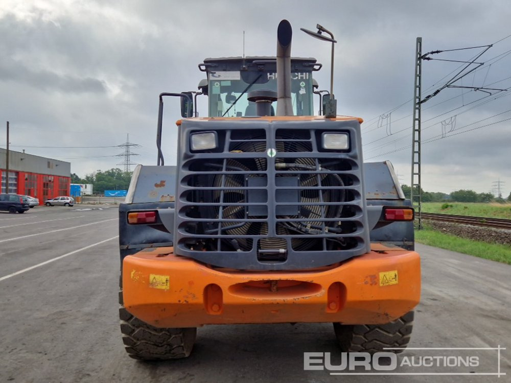 Hitachi ZW220 - Radlader: das Bild 4 Hitachi ZW220 - Radlader: das Bild 4