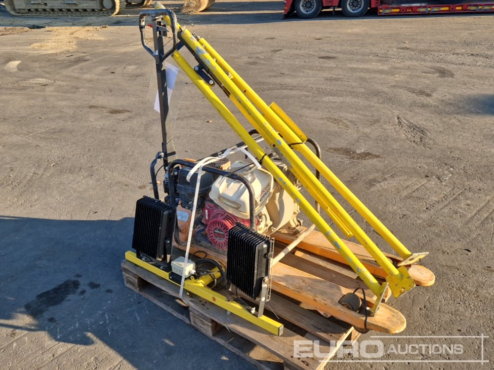 Honda WT30X - Baugeräte: das Bild 1 Honda WT30X - Baugeräte: das Bild 1