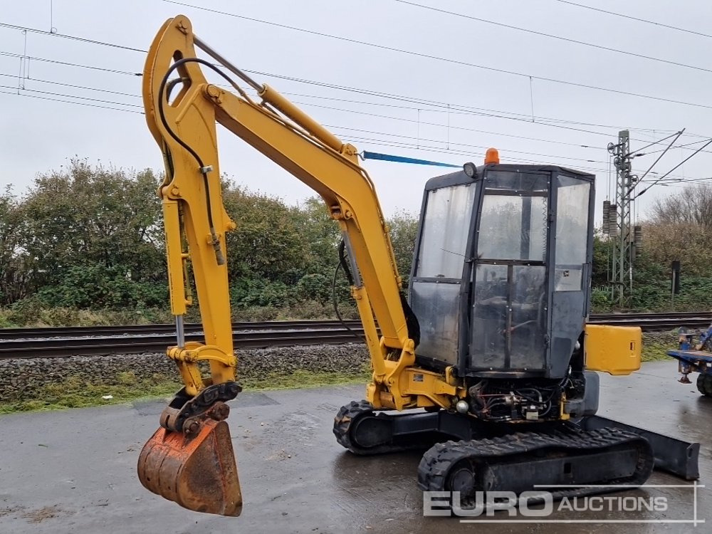 Komatsu PC35 MR-3 - Minibagger: das Bild 1 Komatsu PC35 MR-3 - Minibagger: das Bild 1