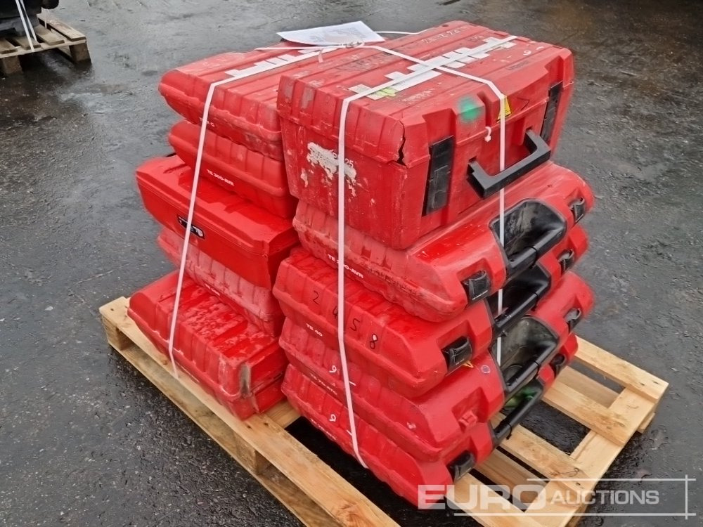 Pallet of Assorted Hilti Tools, Demolition Hammer, Needle Gun, Rotary Hammer, Leveling Laser - Baugeräte: das Bild 4 Pallet of Assorted Hilti Tools, Demolition Hammer, Needle Gun, Rotary Hammer, Leveling Laser - Baugeräte: das Bild 4