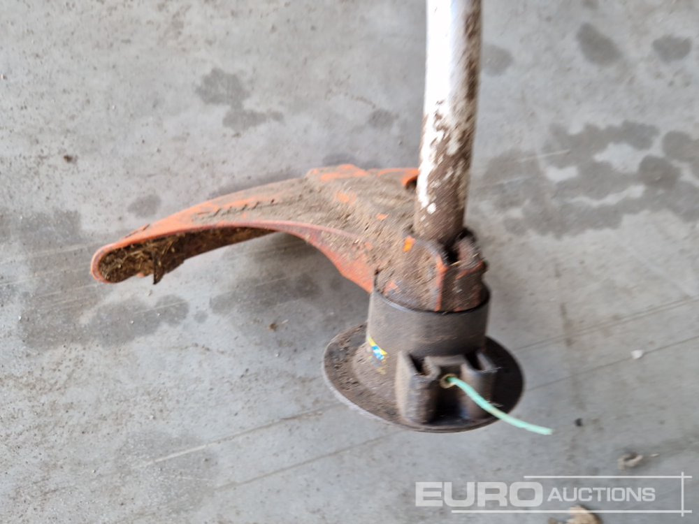 Stihl FS45 - Baugeräte: das Bild 5 Stihl FS45 - Baugeräte: das Bild 5
