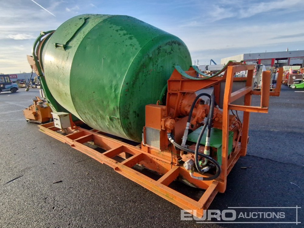 Truck Mounted Cement Mixer - Betonmischer: das Bild 4 Truck Mounted Cement Mixer - Betonmischer: das Bild 4