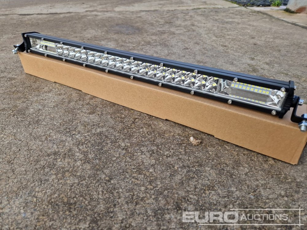 Unused 20" 180W Combo Beam LED Light Bar, Mounting Brackets, IP68 Waterproof - Werkstattgerät: das Bild 5 Unused 20" 180W Combo Beam LED Light Bar, Mounting Brackets, IP68 Waterproof - Werkstattgerät: das Bild 5