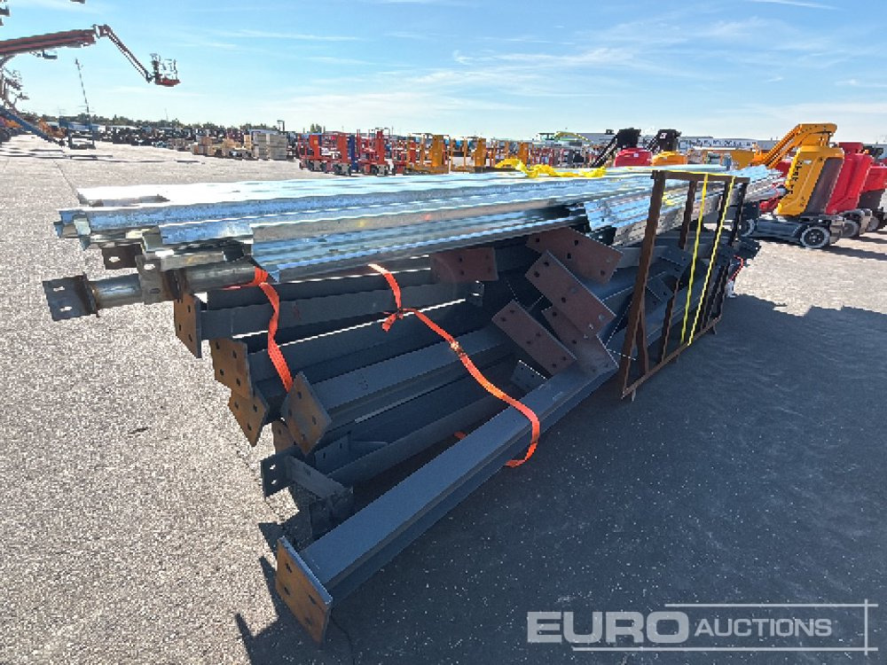 Unused 2025 100' X 50' X 16' Galvanized Steel Structure Building, 5' X 20' Bracket, 12 Pillars, 12 Rafters, 8 Roof Supports, 8 Side Brackets - Wohncontainer: das Bild 3 Unused 2025 100' X 50' X 16' Galvanized Steel Structure Building, 5' X 20' Bracket, 12 Pillars, 12 Rafters, 8 Roof Supports, 8 Side Brackets - Wohncontainer: das Bild 3