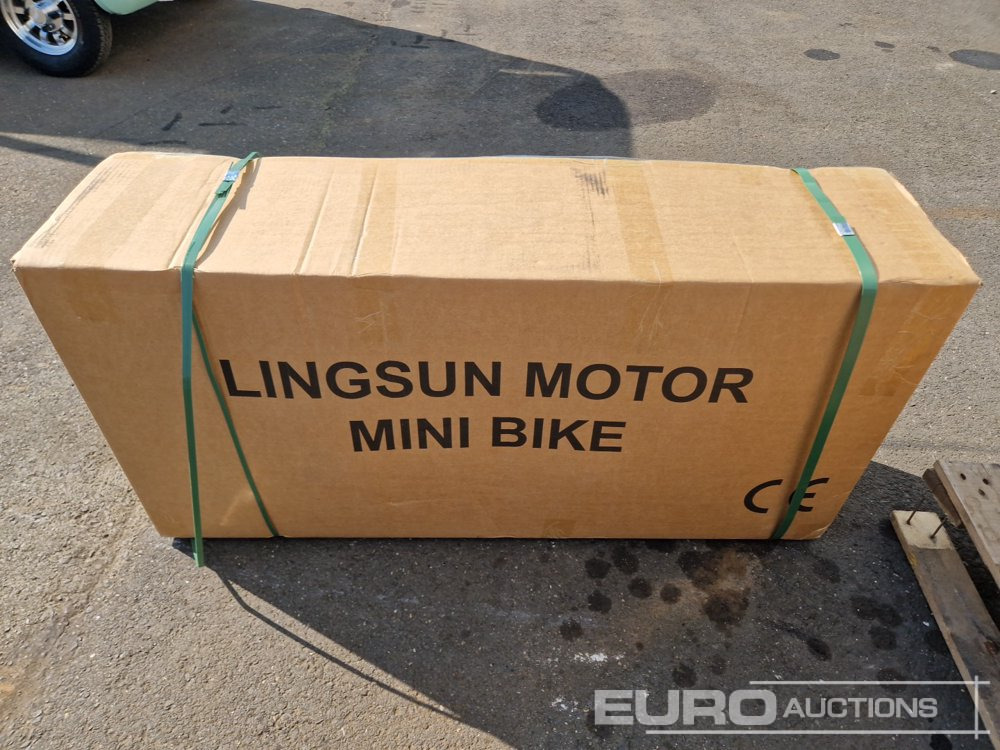 Unused DIRTBIKE 50R-D705 49CC Kids Petrol Motorbike, Automatic - Motorrad: das Bild 2 Unused DIRTBIKE 50R-D705 49CC Kids Petrol Motorbike, Automatic - Motorrad: das Bild 2