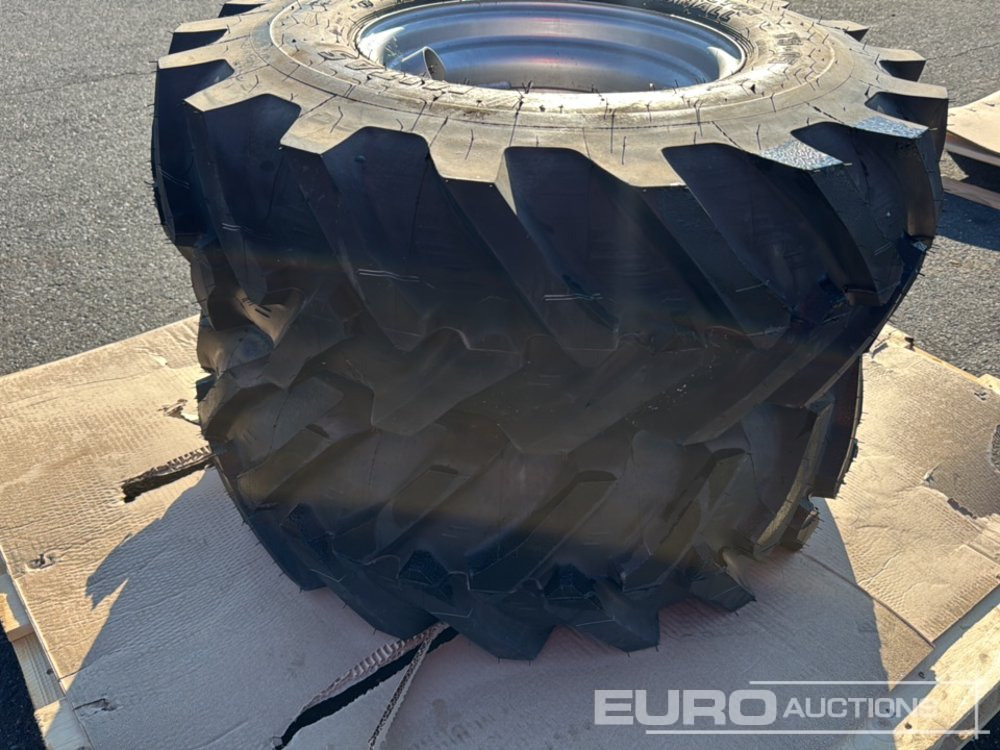Reifen Unused Mitas 11.5/80-15.3 Tyre & Rim (2 of): das Bild 7